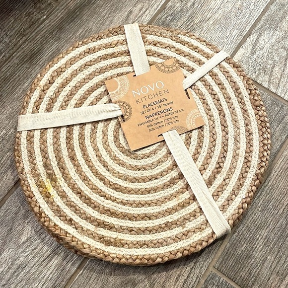 Novo jute kitchen placemats Spiral Tan Cream Set of 4 NWT 15” Round Boho Chic - Picture 1 of 7